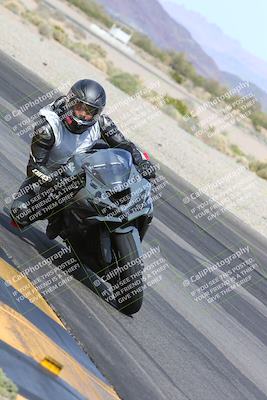 media/Mar-10-2024-SoCal Trackdays (Sun) [[6228d7c590]]/12-Turn 14 Inside (145pm)/